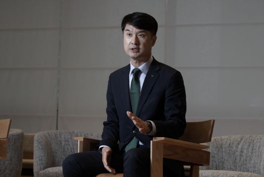 이원휴 하나은행 클럽1 도곡PB센터 지점장이 19일 오후 서울 강남구 하나은행 클럽1 도곡PB센터에서 헤럴드경제와 인터뷰를 하고 있다. 임세준 기자