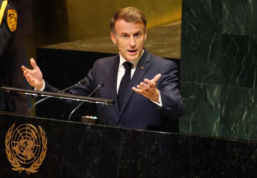 에마뉘엘 마크롱 프랑스 대통령이 23일(현지시간) 뉴욕 유엔 본부에서 열린 유엔 총회에서 연설하고 있다.[AFP]