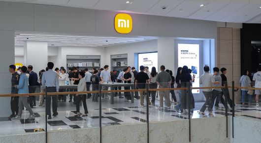서울 영등포구 여의도에 개장한 샤오미의 한국 첫 공식 매장 ‘샤오미 스토어’. 고재우 기자