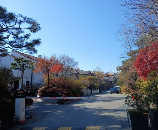 남서울CC 인근 남서울파크힐 단지 과거 사진. [녹산리얼티 제공]