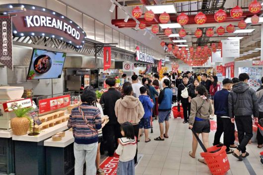 롯데마트 다낭점 ‘요리하다 키친’ 코너 [롯데마트 제공]