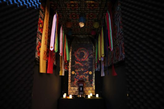 남택진 KAIST 교수 연구팀이 개발한 AI 신당 ‘ShamAIn’. [KAIST 제공]