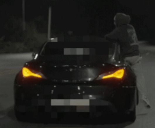 위험운전을 하는 일당들