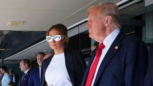 도널드 대통령(오른쪽)과 멜라니아 여사