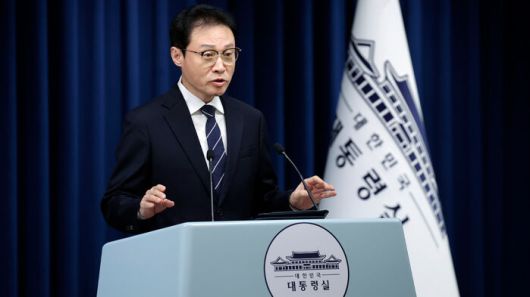 이규연 홍보소통수석이 17일 용산 대통령실에서 동남아 불법 구인 광고 긴급 삭제 관련 브리핑을 하고 있다. (사진=대통령실통신사진기자단, 연합뉴스)