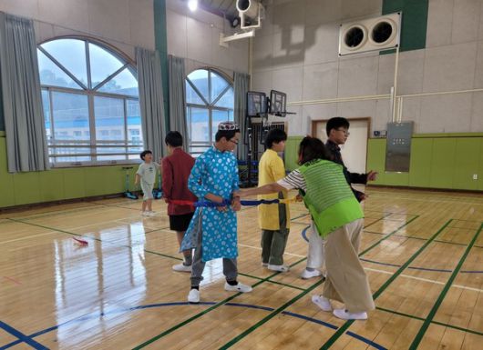 예산 신양초, ‘세계 문화 속으로 다채로운 체험의 여행’