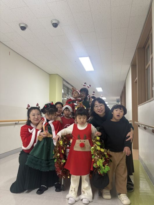 예산꿈빛학교 유치원 산타 잔치