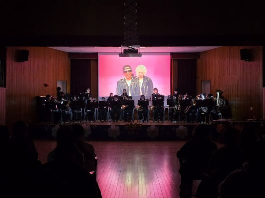 예산 고덕중, '소리로 쓰는 12월의 시' 연주회 개최