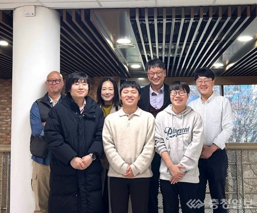 뒷줄 좌측부터 KAIST 김용관 이성빈 양희준 양용수. 앞줄 좌측부터 박제민 홍석조 오재환