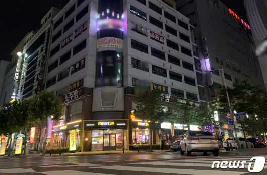 한적한 광주 상무지구 유흥가./뉴스1 DB © News1