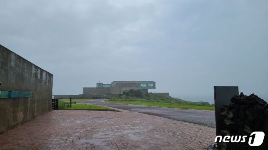 안도 타다오가 설계한 글라스하우스.© 뉴스1 이기림 기자