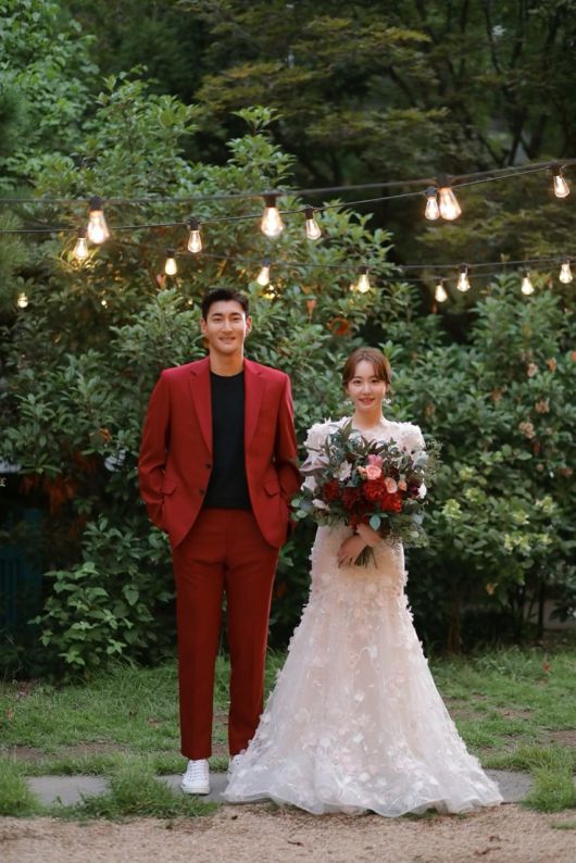 김영찬이 연예인 이예림과 결혼한다. (경남FC 제공) © 뉴스1