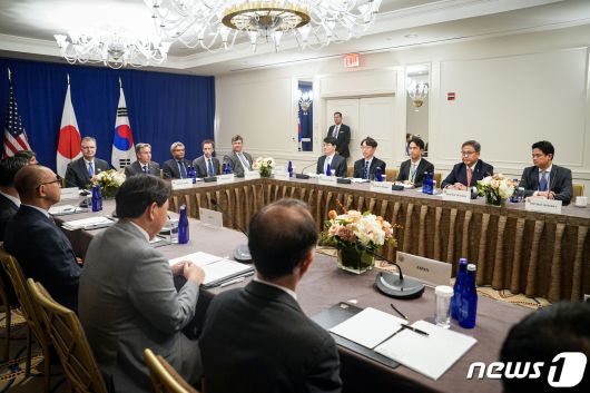 한미일 외교장관회담. (외교부 제공)