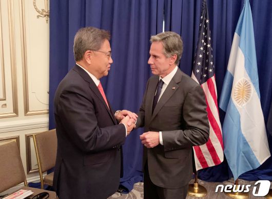 박진 외교부 장관(왼쪽)과 토니 블링컨 미국 국무장관. (외교부 제공) 2022.9.23/뉴스1 ⓒ News1 송원영 기자
