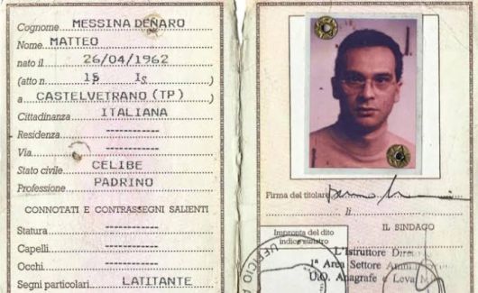 이탈리아 마피아 코사노스트라 두목 마테오 메시나 데나로 신분증 (인도 DailyO 기사 화면 갈무리)