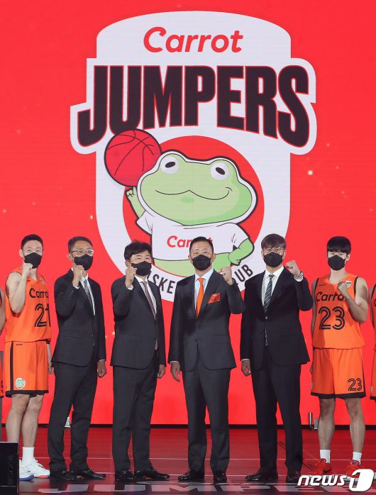 뉴스1