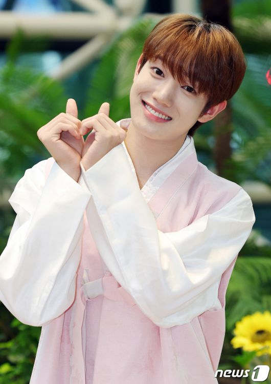 아이돌 그룹 더윈드의 타나톤 / 뉴스1 ⓒ News1 김진환 기자