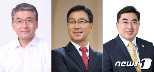 고기철 전 제주경찰청장, 위성곤 국회의원, 이경용 전 도의원(가나다순)