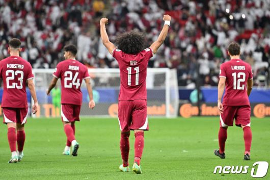 카타르의 아크람 아피프. ⓒ AFP=뉴스1