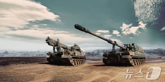 루마니아와 공급 계약을 맺은 한화에어로스페이스의 K9 자주포(오른쪽)와 K10 탄약운반차(한화에어로스페이스 제공)