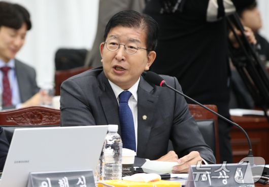 뉴스1