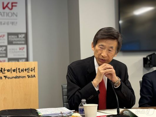 윤병세 전 외교부 장관이 6일(현지시간) 워싱턴DC에서 한국 특파원들과 간담회를 갖고 있다. ⓒ News1 류정민 특파원