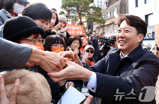 뉴스1