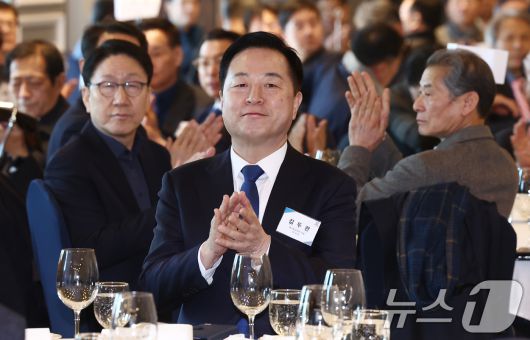 뉴스1