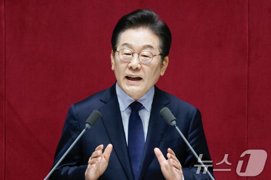 뉴스1