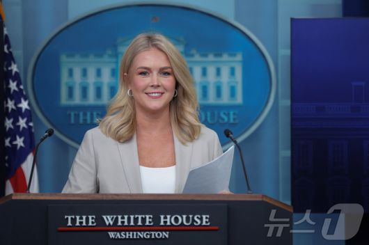 캐롤라인 레빗 백악관 대변인이 1일(현지시간) 미국 워싱턴DC 백악관에서 언론 브리핑을 하고 있다. ⓒ 로이터=뉴스1 ⓒ News1 류정민 특파원
