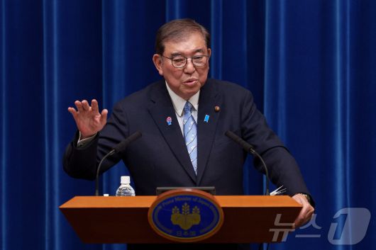 1일 이시바 시게루 일본 총리가 도쿄 총리관저에서 열린 기자회견에서 발언하고 있다. 2025.04.01 ⓒ 로이터=뉴스1 ⓒ News1 김지완 기자