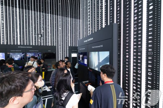 SK텔레콤 AI 에너지 설루션 코너 2025.4.24/뉴스1 ⓒ News1 이승배 기자