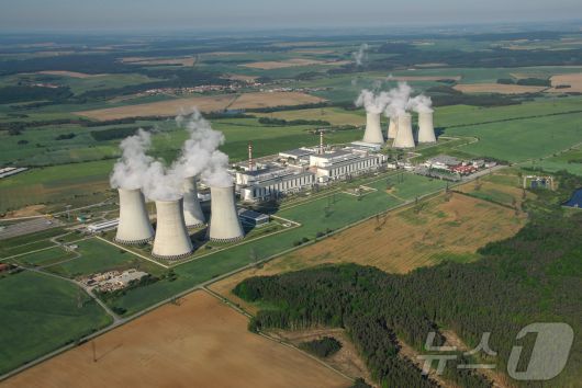 한국수력원자력이 24조원 규모의 체코 신규 원전 건설사업을 수주하는데 성공했다. 원전 수출로는 사상 최대이자 2009년 아랍에미리트(UAE) 바라카 원전 수주 이후 15년 만에 이룬 쾌거다. 사진은 체코 신규원전 예정부지 두코바니 전경. (한국수력원자력 제공)2024.7.18/뉴스1