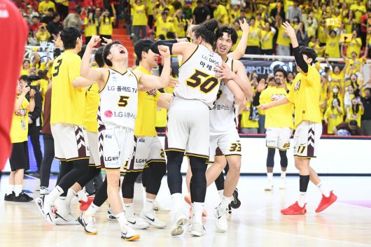 창단 첫 챔프전 우승을 노리는 창원 LG.(KBL 제공)