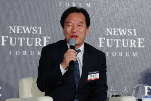 정태호 더불어민주당 의원이 7일 서울 여의도 페어몬트 호텔에서 열린 뉴스1 미래포럼에서 ‘대선 앞둔 극한 대립의 한국 정치, 회생방안’을 주제로 열린 토론에서 발언하고 있다. ‘트럼프 2.0과 新한국:위기 극복 해법 찾기’를 주제로 열린 이번 포럼은 뉴스1 주최로 열렸다. 2025.5.7/뉴스1 ⓒ News1 박세연 기자