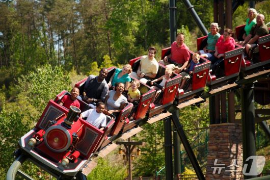 테네시주 피전 포지에 자리한 돌리우드(미국관광청 제공)