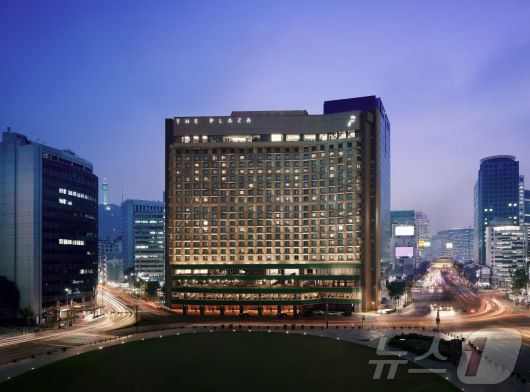 한화호텔앤드리조트의 더 플라자 호텔 전경.(한화호텔앤드리조트 제공) ⓒ News1