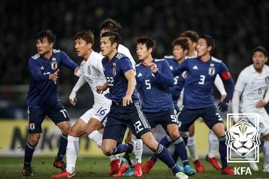 7월에는 국내에서 동아시안컵이 열린다. '한일전'이라는 빅매치가 있어 소홀할 수 없는 무대다. 사진은 2017년 일본에서 열린 동아시안컵 한일전 장면(대한축구협회 제공)