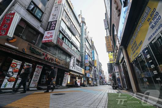 서울 종로구 음식점 밀집 거리. 2025.2.25/뉴스1 ⓒ News1 김도우 기자