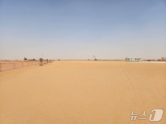 사우디 리야드 인근 사막 전경. (사진제공 = 산업통상자원부 공동취재단·한국전력)