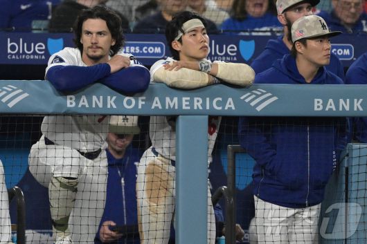 3경기 연속 선발 라인업에서 제외된 김혜성(가운데). ⓒ 로이터=뉴스1