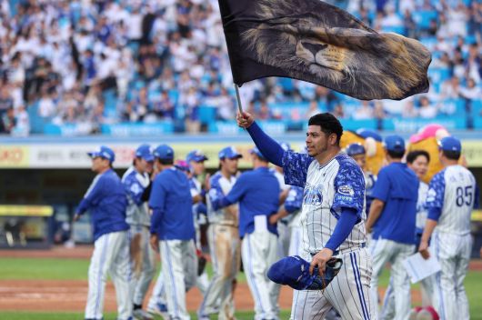 삼성 라이온즈 외국인 투수 아리엘 후라도는 8일 열린 KBO리그 대구 NC 다이노스전에서 완봉승을 거뒀다. (삼성 라이온즈 제공)