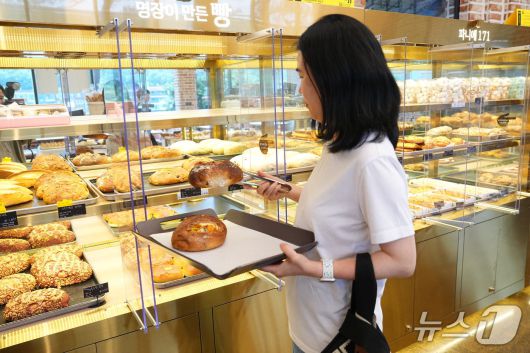 '빵지순례 빵빵데이'가 14~15일 천안 76곳 동네 빵집에서 열렸다. (천안시청 제공. 재판매 및 DB금지)