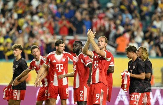 바이에른 뮌헨이 21일(한국시간) 보카 주니어스를 2-1로 꺾고 2025 FIFA 클럽월드컵 16강을 확정했다. ⓒ AFP=뉴스1