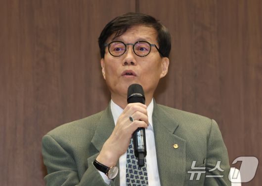 이창용 한국은행 총재. 2025.4.3/뉴스1 ⓒ News1 장수영 기자