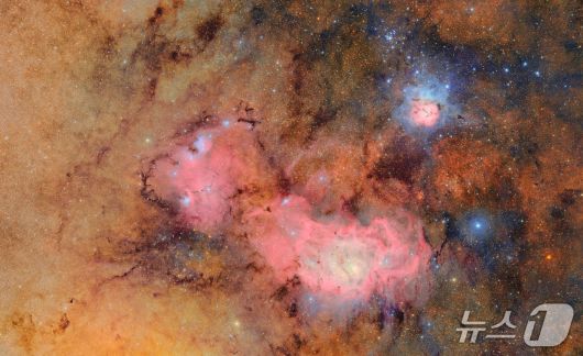 루빈천문대가 촬영한 석호성운과 삼엽성운(천문연 제공) /뉴스1