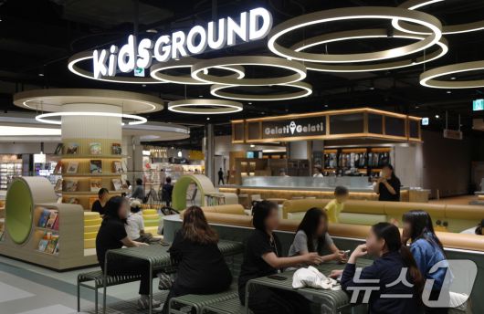 스타필드 마켓 킨텍스점의 시그니처 특화존 '키즈 그라운드' 모습. (이마트 제공. 재판매 및 DB 금지) 2025.6.26/뉴스1