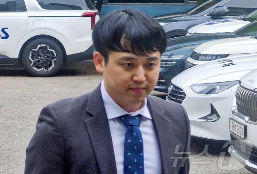 한성존 신임 대한전공의협의회(대전협) 비상대책위원장이 28일 서울 영등포구 서울시의사회에서 열린 대전협 임시대의원총회에 참석하고 있다. 2025.6.28/뉴스1 ⓒ News1 강승지 기자