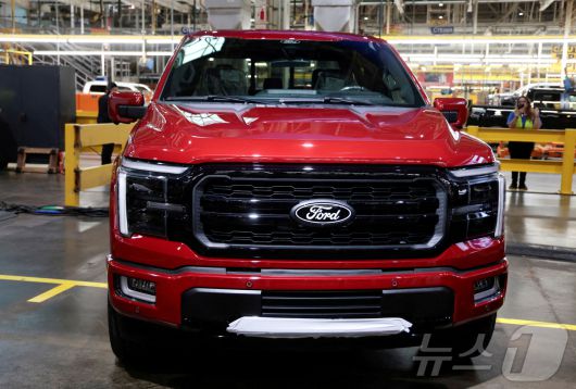 베트남에서 인기가 높은 미국 포드(Ford)의 픽업 트럭 '레인저' ⓒ 로이터=뉴스1 ⓒ News1 류정민 특파원