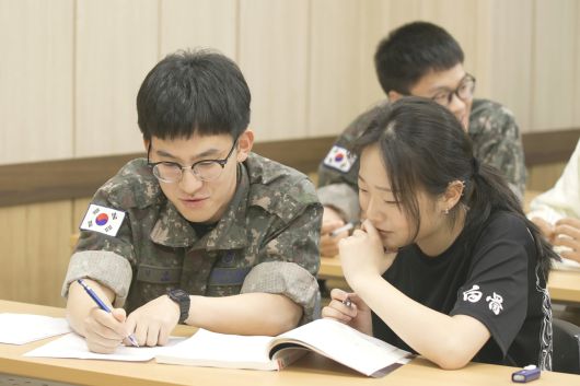 뉴스1